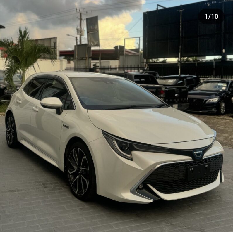 
								2019 Toyota Corolla Sport full									