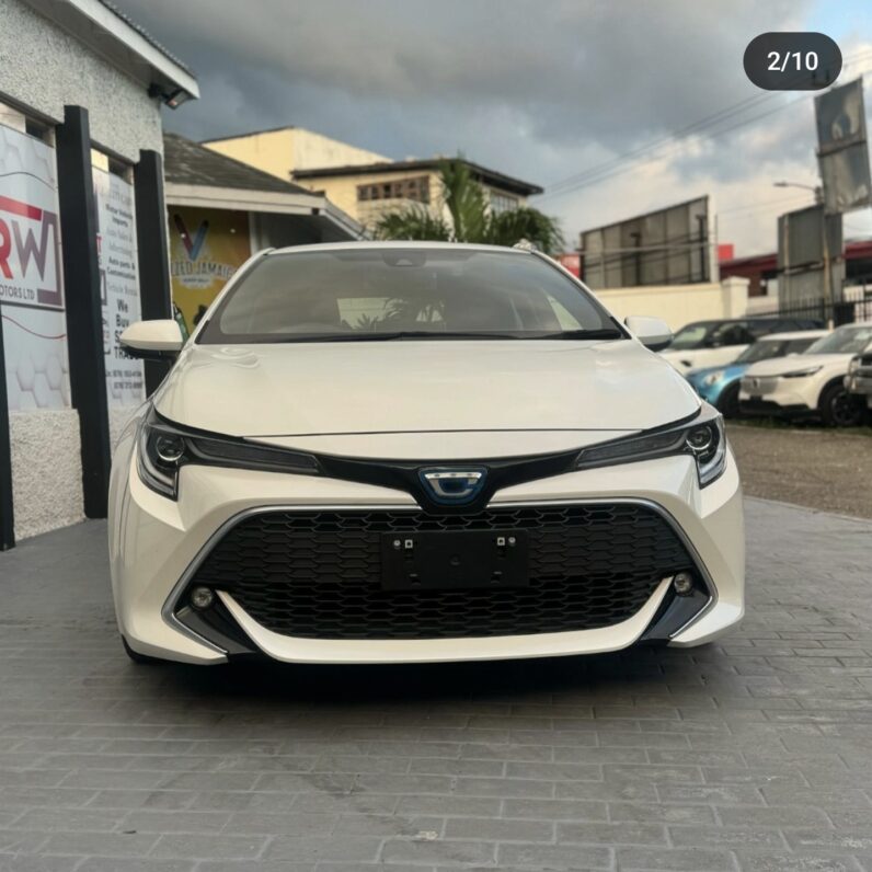 
								2019 Toyota Corolla Sport full									