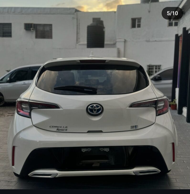 
								2019 Toyota Corolla Sport full									