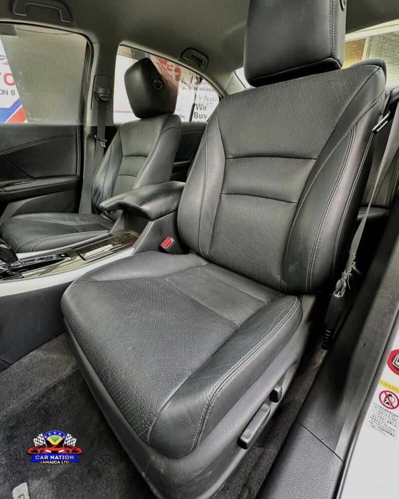 
								2014 Honda Accord EX full									