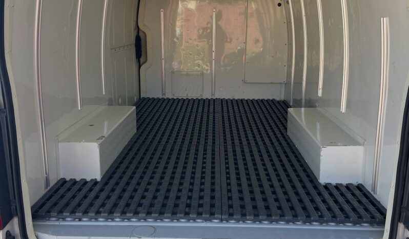 
								2016 Hiace Panel Van (Reefer) full									