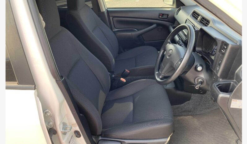 
								2019 Toyota Probox 1.5GL Hybrid full									