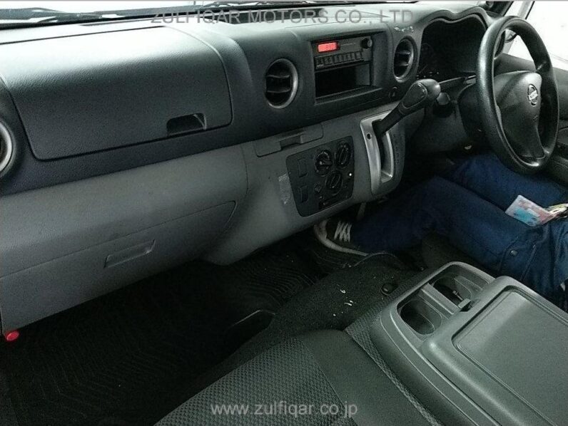 
								2015 Nissan NV350 Caravan 2.5DX full									