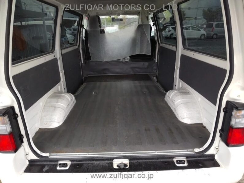 
								2017 Mazda Bongo full									