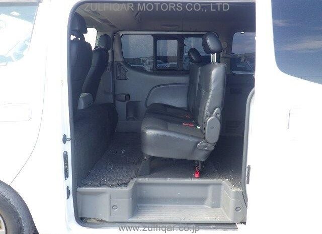 
								2016 Nissan NV350 Caravan Premium 2.5D full									