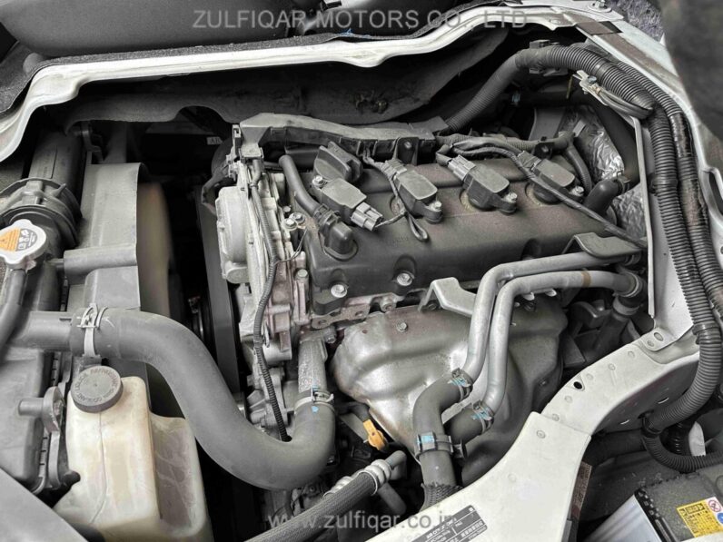 
								2018 Nissan NV350 Caravan DX 2.0G (2.0 Thermos) full									