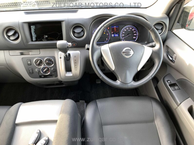 
								2016 Nissan NV350 Caravan Premium 2.5D full									