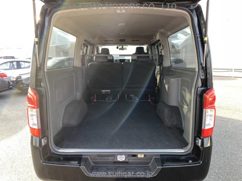 
								2016 Nissan NV350 Caravan Premium 2.5D full									