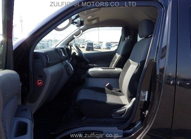 
								2016 Nissan NV350 Caravan Premium GX 2.5D full									
