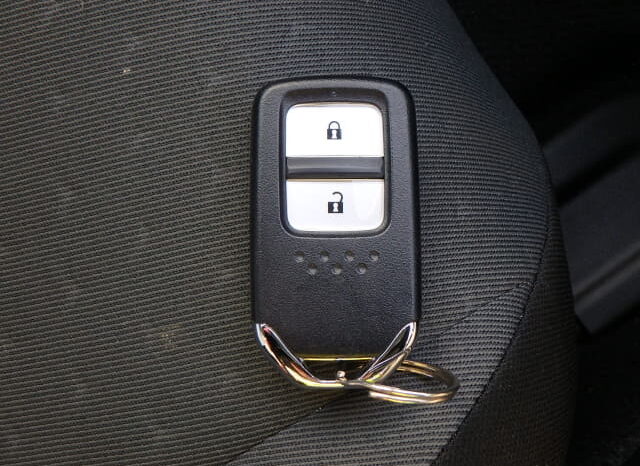 
								2020 Honda Fit 1.3L full									
