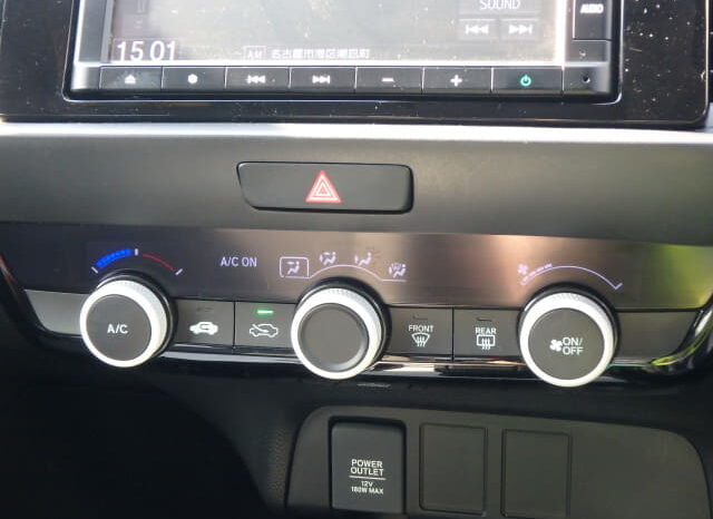 
								2020 Honda Fit 1.3L full									
