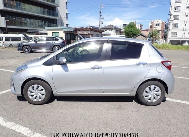 
								2020 Toyota Vitz full									