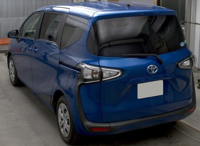 
								2020 Toyota Sienta G full									