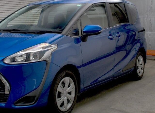 
								2020 Toyota Sienta G full									