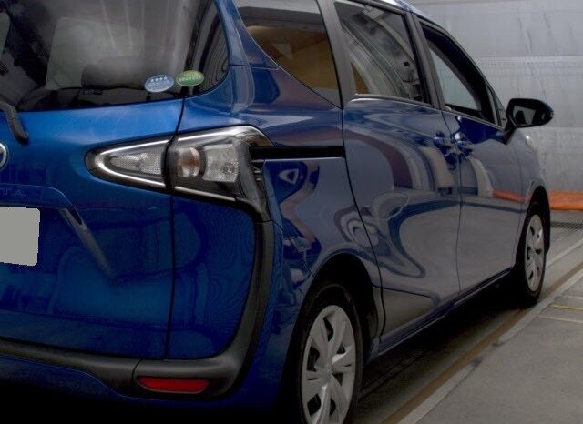 
								2020 Toyota Sienta G full									
