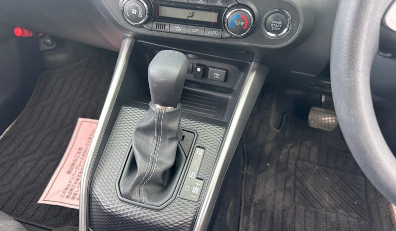 
								2021 Toyota Raize full									