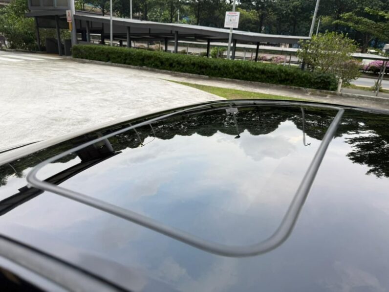 
								2018 Toyota Wish 1.8L (Sunroof, Singapore Spec) full									