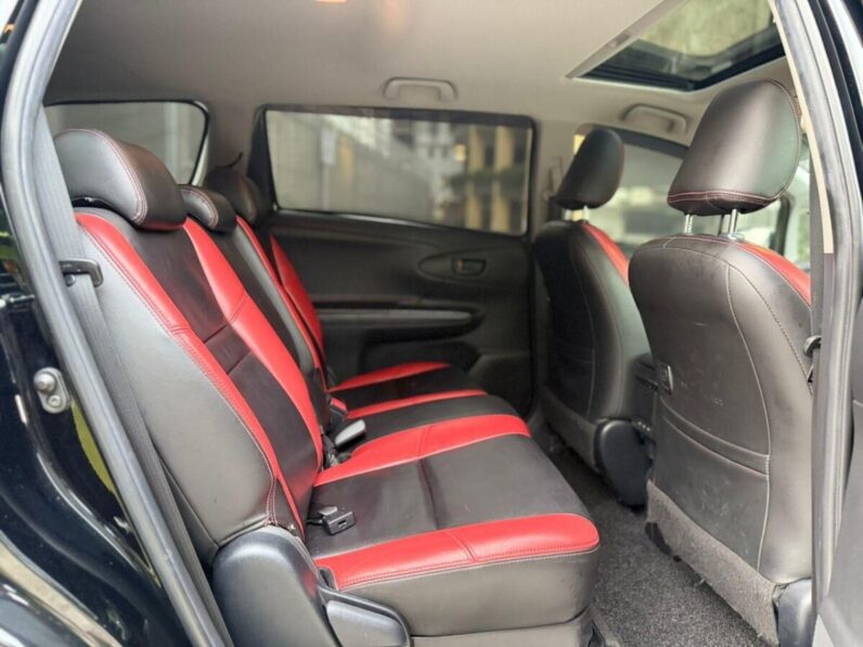 
								2018 Toyota Wish 1.8L (Sunroof, Singapore Spec) full									