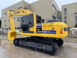 2020 Komatsu PC210 Excavator