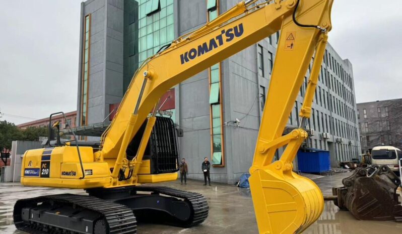 
								2020 Komatsu PC210 Excavator full									