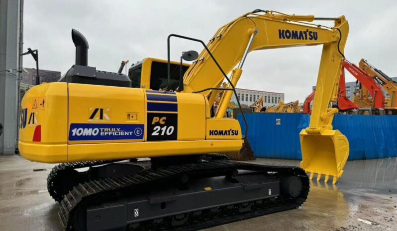 
								2020 Komatsu PC210 Excavator full									
