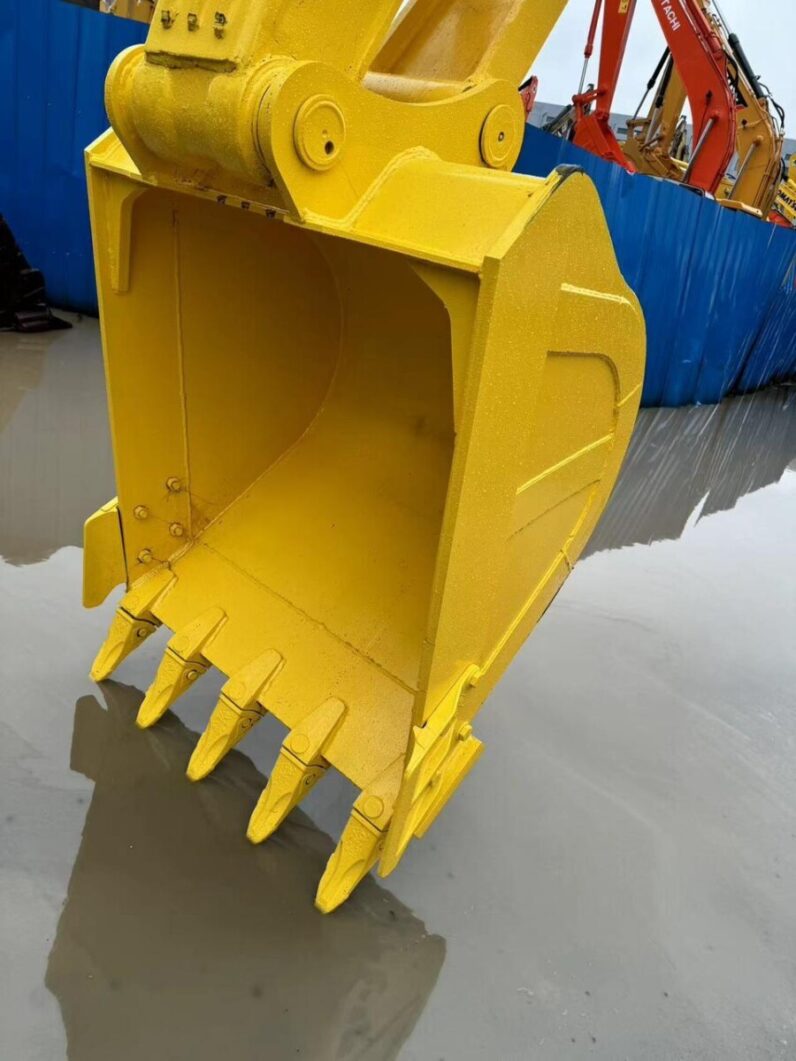 
								2020 Komatsu PC210 Excavator full									