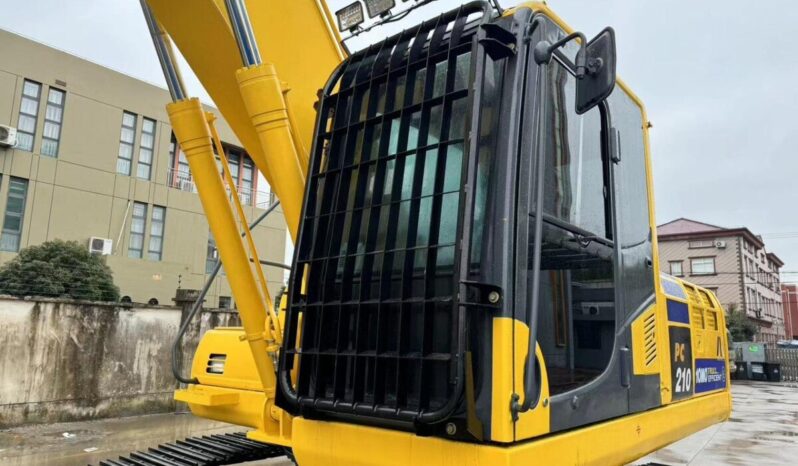 
								2020 Komatsu PC210 Excavator full									