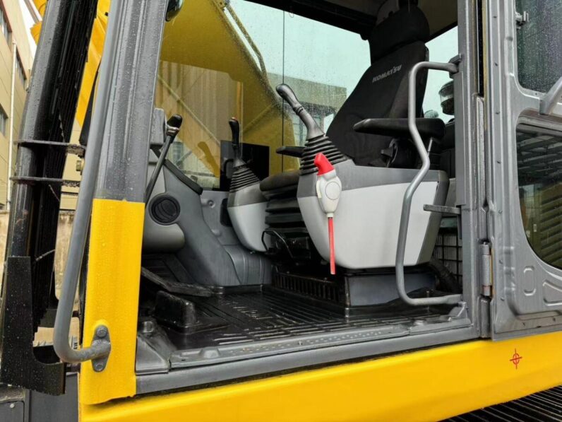 
								2020 Komatsu PC210 Excavator full									