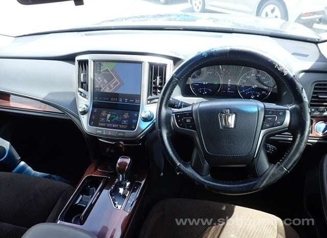
								2015 Toyota Crown Royal Saloon 2.5L full									