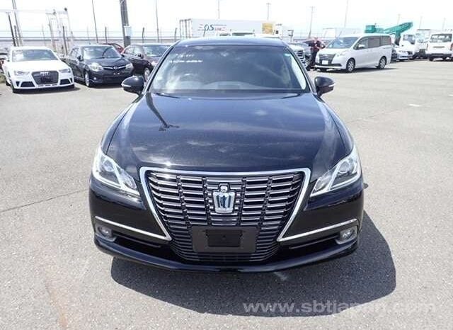 
								2015 Toyota Crown Royal Saloon 2.5L full									