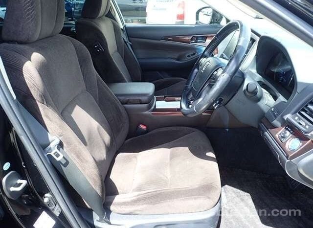 
								2015 Toyota Crown Royal Saloon 2.5L full									