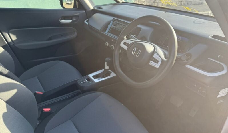 
								2020 Honda Fit Hybrid 1.5L eHEV full									