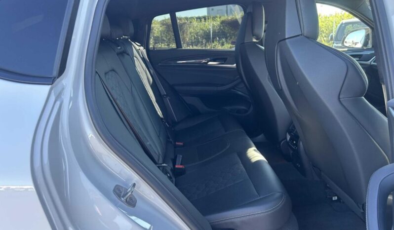 
								2022 BMW X4 M Competition full									