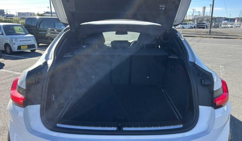 
								2022 BMW X4 M Competition full									