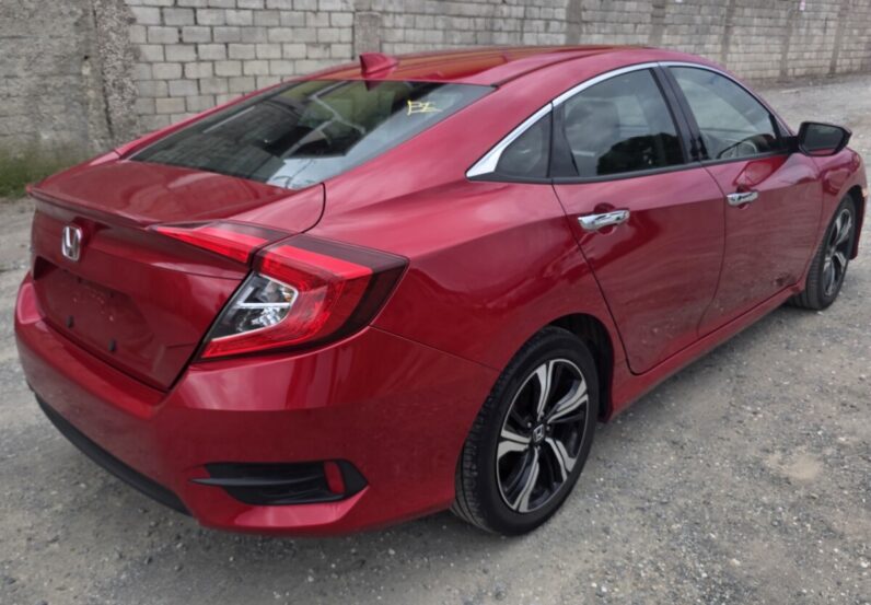 
								2019 Honda Civic Touring 2.0L i-Vtech full									