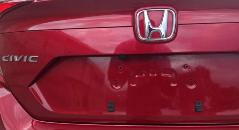 
								2019 Honda Civic Touring 2.0L i-Vtech full									
