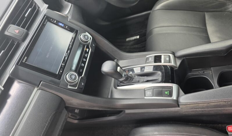 
								2019 Honda Civic Touring 2.0L i-Vtech full									