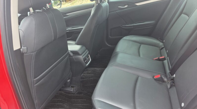 
								2019 Honda Civic Touring 2.0L i-Vtech full									