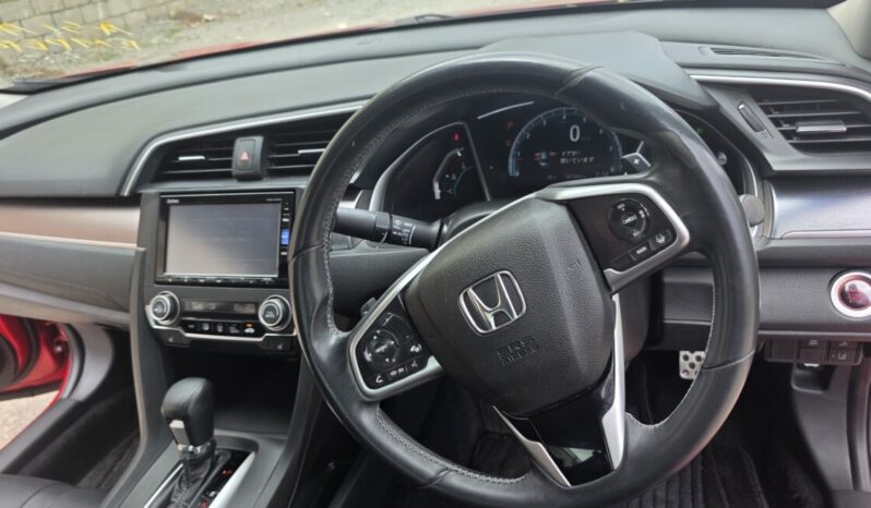 
								2019 Honda Civic Touring 2.0L i-Vtech full									