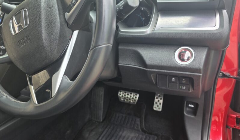
								2019 Honda Civic Touring 2.0L i-Vtech full									
