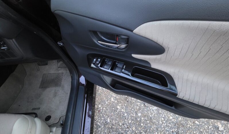 
								2016 Toyota Wish 1.8L VVT-I full									