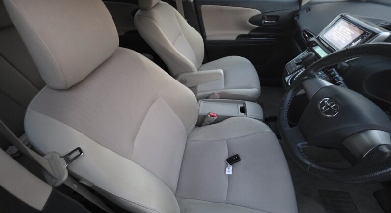 
								2016 Toyota Wish 1.8L VVT-I full									