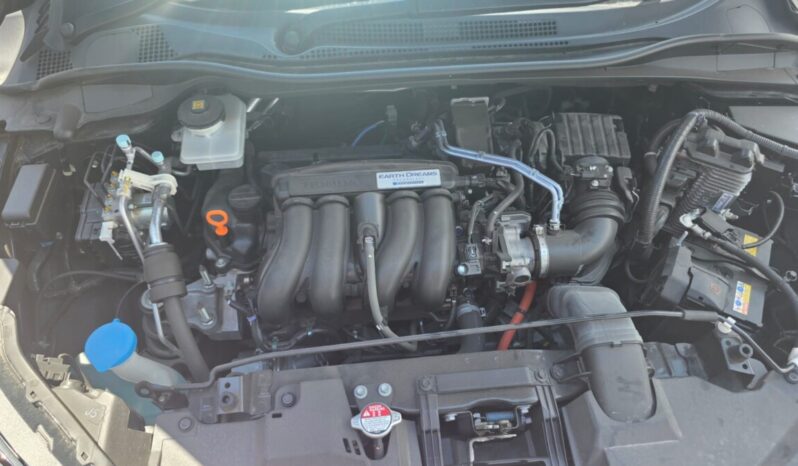 
								2020 Honda Vezel 1.5L Hybrid full									