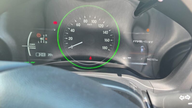 
								2020 Honda Vezel 1.5L Hybrid full									