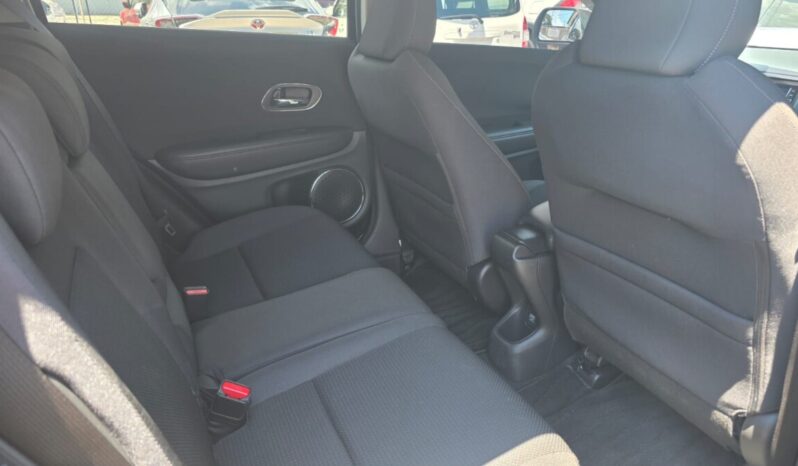 
								2015 Mercedes Benz C200 full									