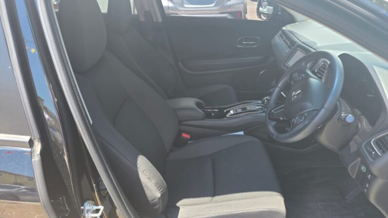 
								2020 Honda Vezel 1.5L Hybrid full									