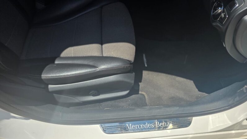 
								2015 Mercedes Benz C200 full									