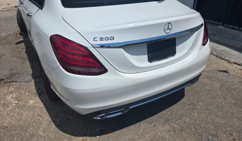 
								2015 Mercedes Benz C200 full									