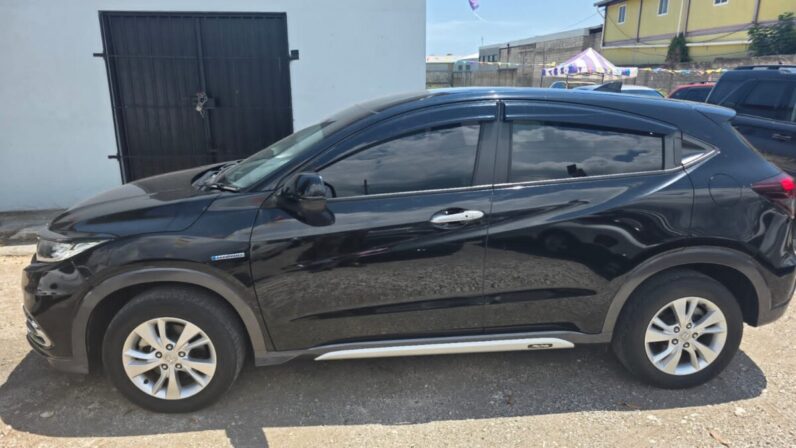 
								2020 Honda Vezel 1.5L Hybrid full									