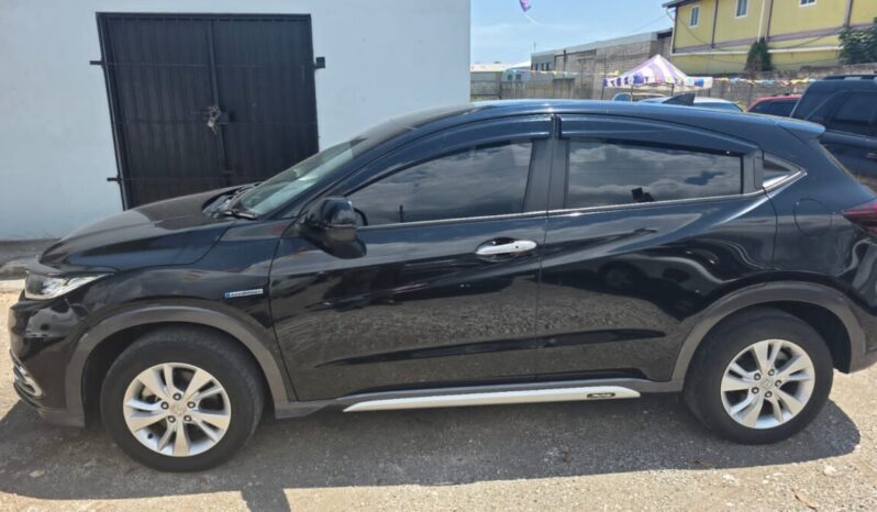 
								2020 Honda Vezel 1.5L Hybrid full									